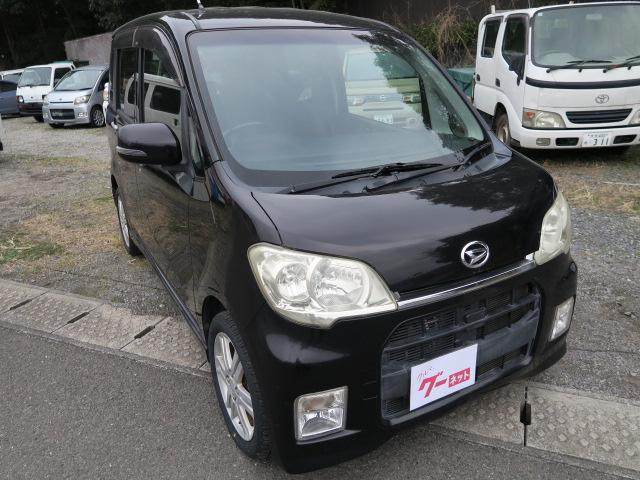 タントエグゼ カスタムＲＳ　ナビ　フルセグ　スマートキー　オートエアコン　純正１５インチアルミホイール　プライバシーガラス　セキュリティ　ＭＯＭＯステアリング（4枚目）