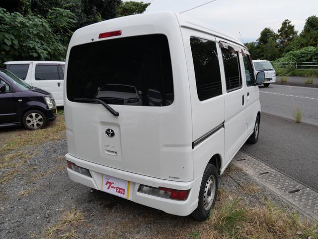 ピクシスバン デラックス キーレスエントリー ETC ラジオ アイドリングストップ ルーフラック リアスモーク エアコン パワーステアリング Wエアバッグ(7枚目)