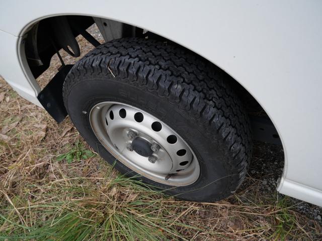 ピクシスバン デラックス キーレスエントリー ETC ラジオ アイドリングストップ ルーフラック リアスモーク エアコン パワーステアリング Wエアバッグ(11枚目)