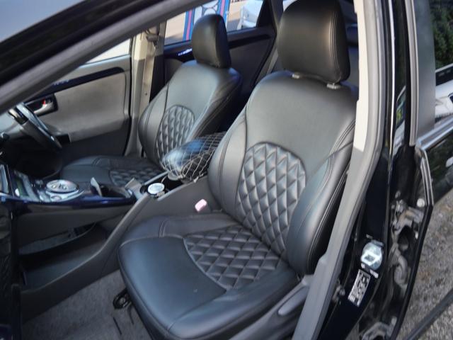 プリウス Ｇツーリングセレクション　スマートキー　プッシュスタート　ナビ　フルセグ　バックモニター　ＥＴＣ　社外１８インチアルミホイール　ダウンサス　レザー調シートカバー（19枚目）