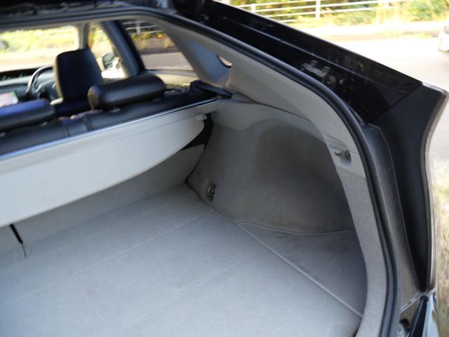 プリウス Ｇツーリングセレクション　スマートキー　プッシュスタート　ナビ　フルセグ　バックモニター　ＥＴＣ　社外１８インチアルミホイール　ダウンサス　レザー調シートカバー（27枚目）