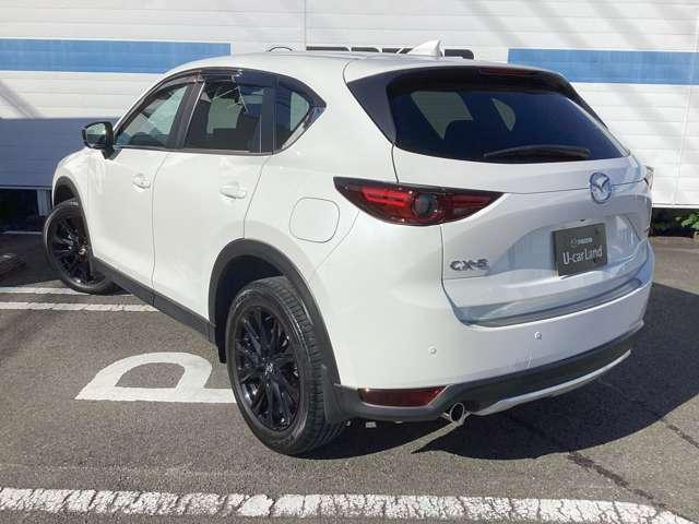 ＣＸ－５ ２．２　ＸＤ　ブラックトーンエディション　ディーゼルターボ　３６０°カメラ　マツダコネクトナビ　パワー　ＬＥＤライト　クルーズコントロール　アドバンスドキー　クリアランスソナー　ＥＴＣ　運転席パワーシート　前席シートヒーター　ターボ　ＤＳＣ　ナビＴＶ　パワステ（8枚目）