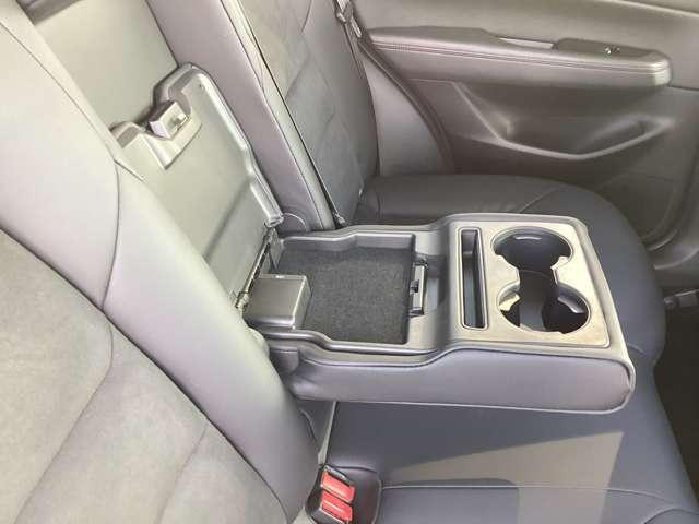 ＣＸ－５ ２．２　ＸＤ　ブラックトーンエディション　ディーゼルターボ　３６０°カメラ　マツダコネクトナビ　パワー　ＬＥＤライト　クルーズコントロール　アドバンスドキー　クリアランスソナー　ＥＴＣ　運転席パワーシート　前席シートヒーター　ターボ　ＤＳＣ　ナビＴＶ　パワステ（20枚目）