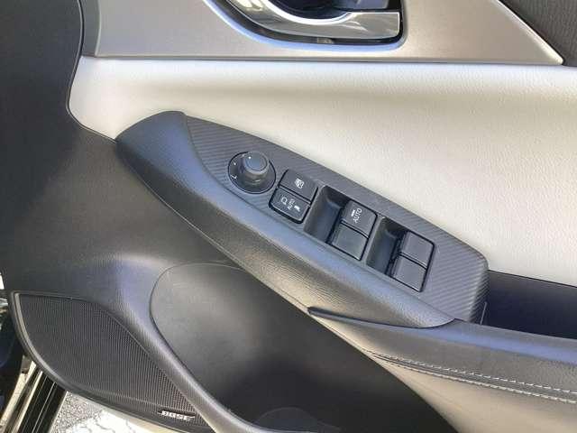 ＣＸ－３ １．８　ＸＤ　スーパー　エッジー　ディーゼルターボ　３６０°カメラ　マツダコネクトナビ　フルセ　コーナーセンサー　ＬＥＤライト　全方位カメラ　ワンオーナー　地デジ　ＥＴＣ　シートヒーター　ＤＶＤプレーヤー　パワーシート　クルコン（17枚目）