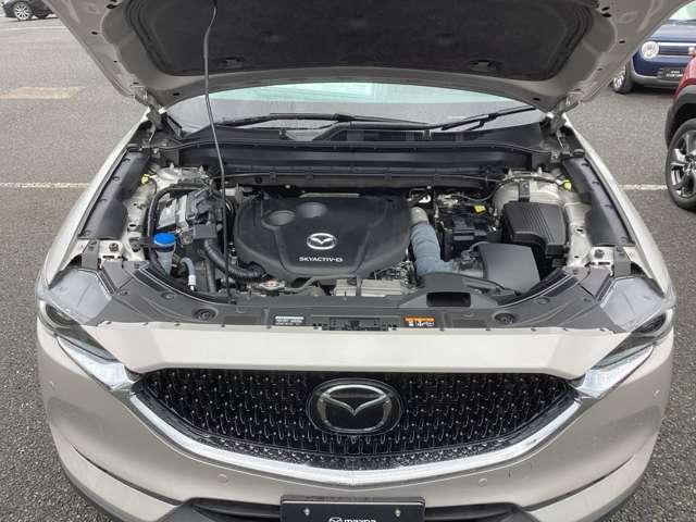ＣＸ－８ ２．２　ＸＤ　Ｌパッケージ　ディーゼルターボ　３６０°カメラ　マツダコネクトナビ　フルセ　クルコン　オートリアゲート　定期点検記録簿　本革シート　クリアランスソナー　パワーシート　バックカメラ付き　ＬＥＤヘッドライト　ヒーター　ＥＴＣ　ターボ（20枚目）