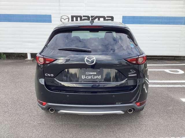 ＣＸ－５ ２．５　２５Ｓ　Ｌパッケージ　３６０°カメラ　マツダコネクトナビ　フルセ　ＡＡＣ　ＥＴＣ付き　Ｐセンサー　盗難防止装置　地デジ　アドバンストキー　クルコン　Ｂカメラ　ＬＥＤヘッドライト　黒革シート　アイドリングストップ　エアバッグ（10枚目）