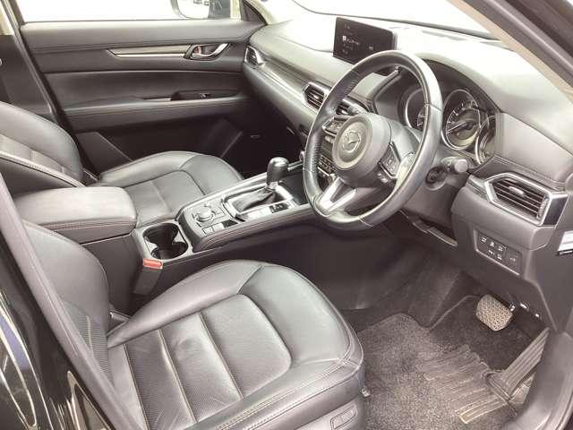 ＣＸ－５ ２．５　２５Ｓ　Ｌパッケージ　３６０°カメラ　マツダコネクトナビ　フルセ　ＡＡＣ　ＥＴＣ付き　Ｐセンサー　盗難防止装置　地デジ　アドバンストキー　クルコン　Ｂカメラ　ＬＥＤヘッドライト　黒革シート　アイドリングストップ　エアバッグ（15枚目）