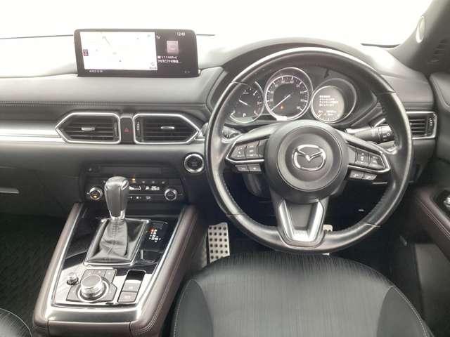 ＣＸ－８ ２．２　ＸＤ　プロアクティブ　ディーゼルターボ　エアバック　ＡＢＳ　３６０°カメラ　アドバンストキー　横滑り防止機能　電動Ｒゲート　クルーズコントロール　地デジ　アイスト　ＥＴＣ車載器　ＤＶＤ再生可　エアコン　パワーシート　シートヒーター　ターボ（3枚目）