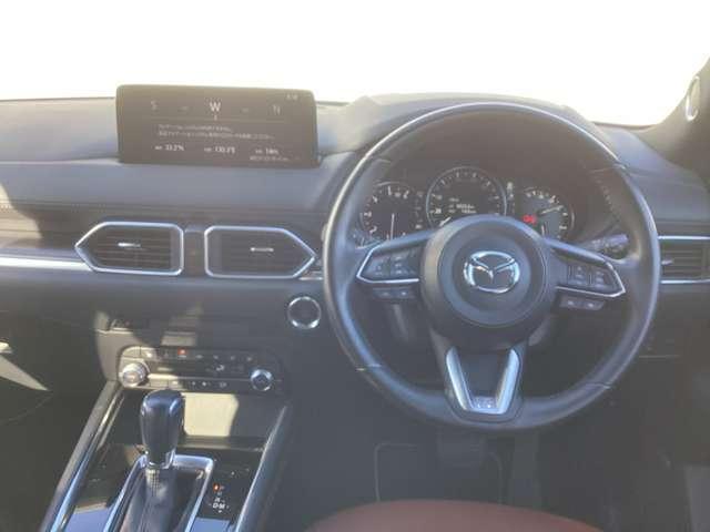 ＣＸ－５ ２．２　ＸＤ　レトロスポーツエディション　ディーゼルターボ　エアバック　ＡＢＳ　マツダコネクト　クルーズコントロール　エアバック　フルオートエアコン　地上デジタル　ＬＥＤヘッドライト　パワーリフトゲート　パワステ　アイドリングストップ　ワンオーナー　キ－レス（3枚目）