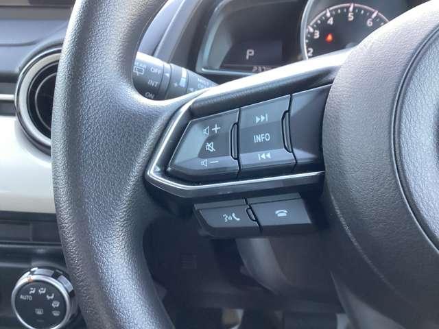 MAZDA2 1.5 15BD エアバック ABS マツダコネクトナビ パノラマモニタ スマートシティブレーキサポート 前後ソナー LEDヘッドランプ フルセグTV バックカメラ アドバンストキー エアコン メモリーナビ ナビTV(19枚目)