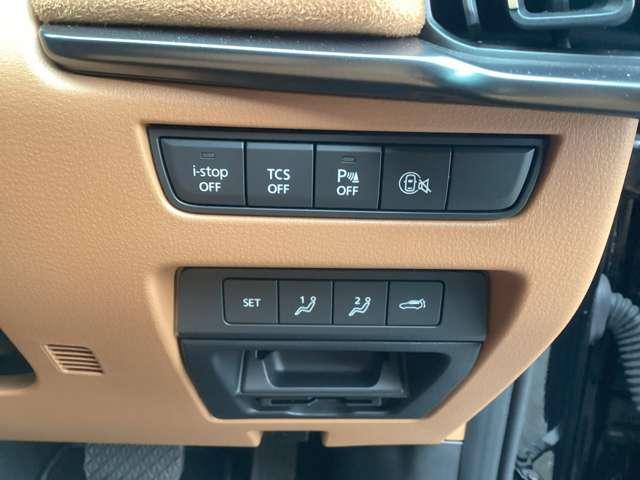 CX-60 3.3 XDハイブリッド プレミアム スポーツ ディーゼルタ エアバック ABS マツダコネクトナビ TV ダブルサンルーフ シートヒー パワーゲート LEDヘッドライト オートクルーズコントロール パワーシート スマートキー フルオートエアコン 4WD ABS(17枚目)