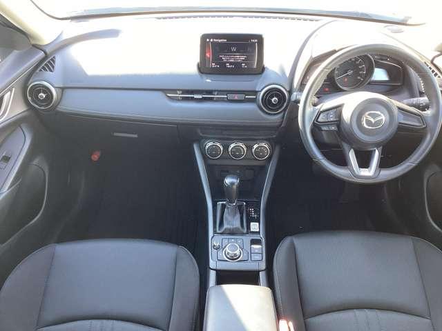 ＣＸ－３ １．５　１５Ｓ　ツーリング　エアバック　ＡＢＳ　マツダコネクト　パーキングセンサー　ＬＥＤランプ　Ｒカメラ　オートエアコン　ｉ－ｓｔｏｐ　スマートキー　盗難防止システム　ＤＳＣ　サイドエアバッグ　アルミ　エアバッグ　キーレス（3枚目）