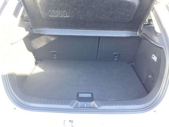 ＣＸ－３ １．５　１５Ｓ　ツーリング　エアバック　ＡＢＳ　マツダコネクト　パーキングセンサー　ＬＥＤランプ　Ｒカメラ　オートエアコン　ｉ－ｓｔｏｐ　スマートキー　盗難防止システム　ＤＳＣ　サイドエアバッグ　アルミ　エアバッグ　キーレス（11枚目）