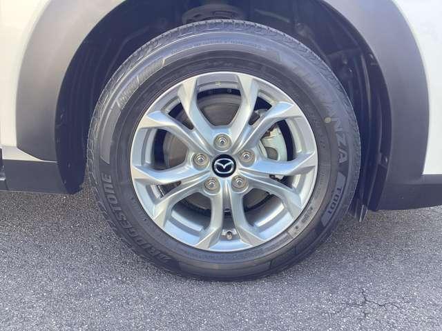 ＣＸ－３ １．５　１５Ｓ　ツーリング　エアバック　ＡＢＳ　マツダコネクト　パーキングセンサー　ＬＥＤランプ　Ｒカメラ　オートエアコン　ｉ－ｓｔｏｐ　スマートキー　盗難防止システム　ＤＳＣ　サイドエアバッグ　アルミ　エアバッグ　キーレス（15枚目）