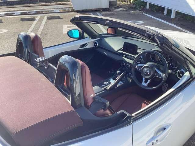 シートの前方部分はダイヤル式で上下に調整できます☆シートを前にスライドすると背もたれ部分も少しだけリクライニング可能です☆