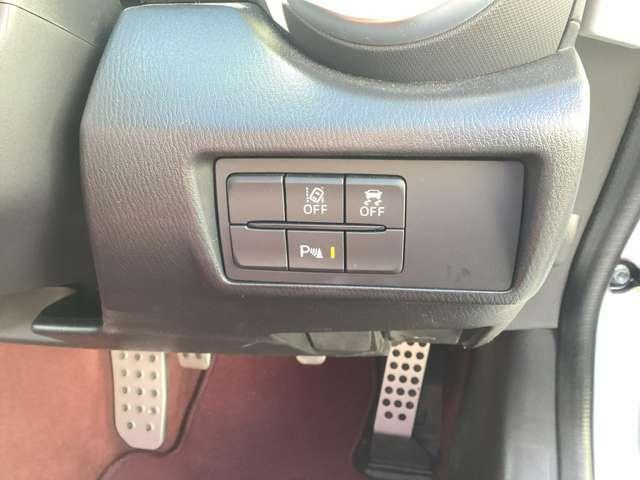 横滑り防止機能、障害物センサー付いてます☆