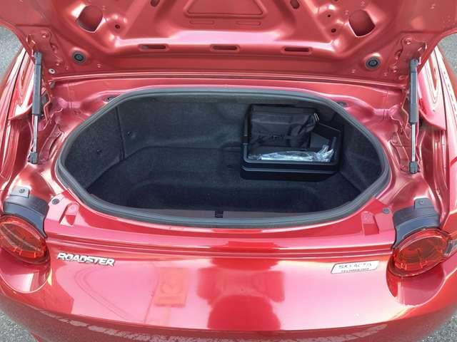 ロードスターRF 2.0 RS エアバック ABS 純正レカロシート LEDランプ 盗難防止システム ETC車載器 Iストップ 横滑り防止装置 1オーナー キーレス フルオートエアコン アルミホイール 記録簿 シートヒーター Sキー(10枚目)