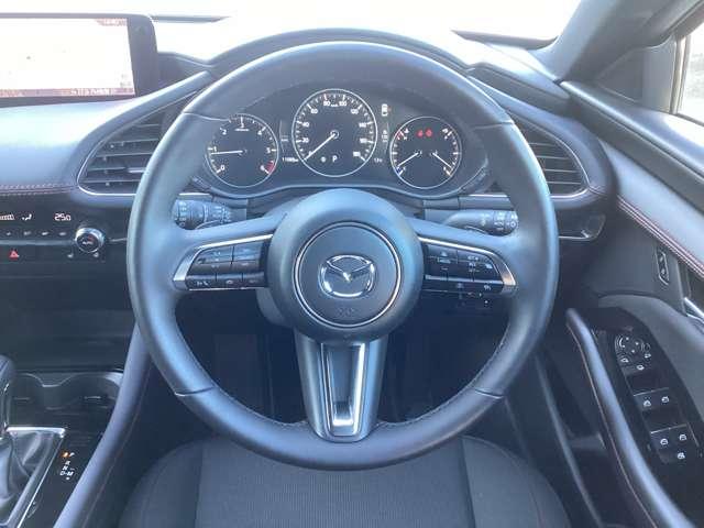 MAZDA3ファストバック 1.8 XD ブラック セレクション ディーゼルターボ エアバック ABS マツダコネクトナビ (13枚目)