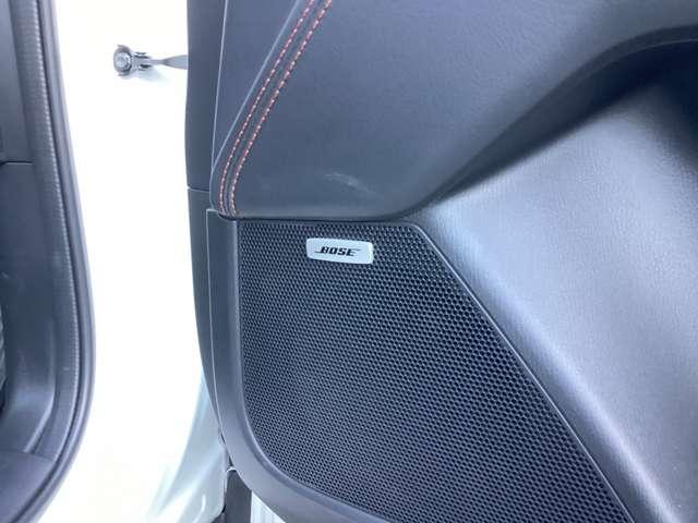 �}�c�_�Ƃa�������Ђ������J�������a�������T�E���h�V�X�e���ł��B�݌v�̒i�K����a�������Ђ��g����Ă��邽�߁A������ԂɍœK�ȉ����`���[�j���O���{����Ă���A�Տꊴ���郊�A���ȃT�E���h�����������Ă��܂���