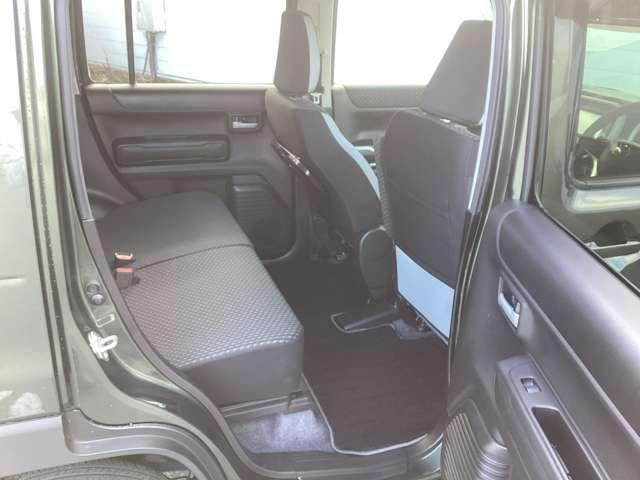 フレアクロスオーバー ６６０　ハイブリッド　ＸＳ　エアバック　ＡＢＳ　ナビ　ＴＶ　メモリーナビゲーション　ナビＴＶ　イモビライザー　ＬＥＤ　シートヒータ　クルーズコントロール　リアコーナーセンサー　フルセグＴＶ　記録簿　ｉ－ｓｔｏｐ　ＡＣ　ＥＴＣ（7枚目）