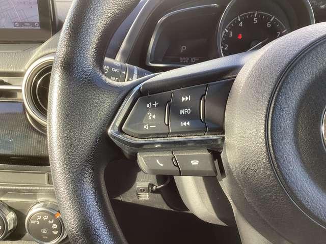 �y�n���h���X�C�b�`�z�n���h�����������܂܁A���̎Ԃ̉��K�����𑀍삷�邱�Ƃ��\�ł����ڂ����͉c�ƃX�^�b�t�܂ł��q�˂���������