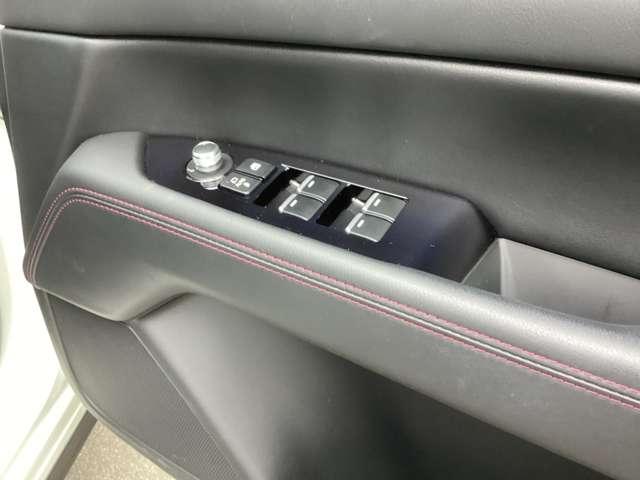ＣＸ－５ ２．０　２０Ｓ　ブラックトーンエディション　エアバック　ＡＢＳ　マツダコネクト　誤発進抑制　ＥＴＣ付き　イモビライザー　前後障害物センサー　ＡＡＣ　Ｓヒーター　テレビ　地デジ　１オーナー　アイドリングストップ　クルコン　横滑り防止装置　Ｐシート（17枚目）