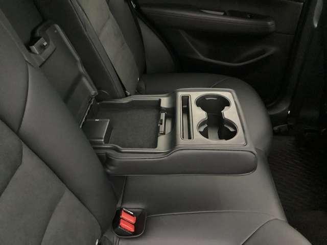 ＣＸ－５ ２．０　２０Ｓ　ブラックトーンエディション　エアバック　ＡＢＳ　マツダコネクト　誤発進抑制　ＥＴＣ付き　イモビライザー　前後障害物センサー　ＡＡＣ　Ｓヒーター　テレビ　地デジ　１オーナー　アイドリングストップ　クルコン　横滑り防止装置　Ｐシート（20枚目）