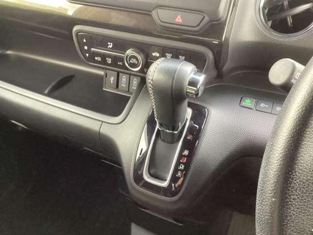 Ｎ－ＢＯＸカスタム カスタム　６６０　Ｇ　Ｌ　ターボ　ホンダセンシング　エアバック　ＡＢＳ　純正ナビ（Ｇａｔｈｅｒｓ　カーナビ　ターボ付　横滑り防止機能　ＥＴＣ搭載　Ｓヒーター　ＬＥＤヘットライト　ＡＢＳ　セキュリティアラーム　整備記録簿有　サイドエアバッグ　メモリナビ（16枚目）