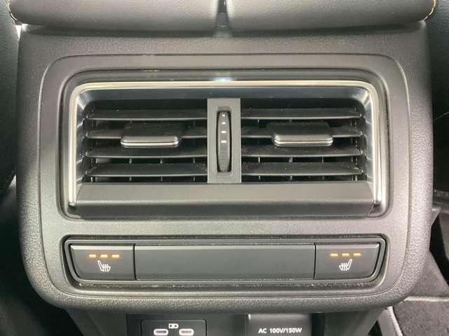 ＣＸ－６０ ３．３　ＸＤ　Ｌパッケージ　ディーゼルターボ　エアバック　ＡＢＳ　マツダコネクト　シートヒータ　地デジチューナー　電動リヤゲート　本革　パワーシート　ＬＥＤヘッドライト　ＴＶ　ＥＴＣ　スマートキー　オートエアコン　盗難防止装置　バックカメラ　ＡＷ（18枚目）