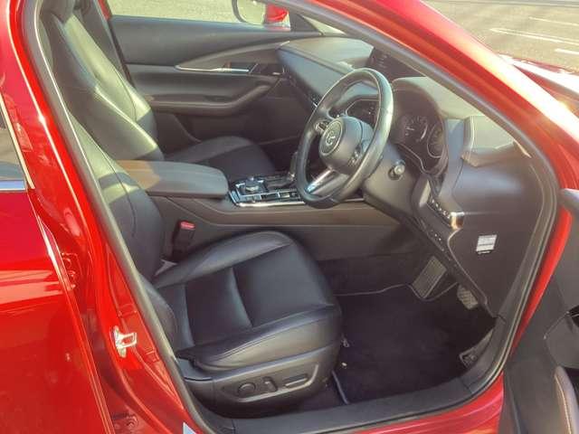 ＣＸ－３０ ２．０　２０Ｓ　プロアクティブ　ツーリングセレクション　４Ｗ　エアバック　ＡＢＳ　マツダコネクト　ナビ　衝突軽減システム　ＬＥＤライト　Ｓヒーター　１オーナー　ナビＴＶ　運転席パワーシート　バックモニター　４ＷＤ　フルオートエアコン　キーレス　スマートキー（15枚目）