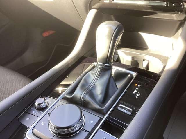 �l�s���[�h�t�ł��I�l�s���o�ŃV�t�g�`�F���W�ł��܂��B�l�s�Ԃ����Ȃ��Ȃ��Ă������݂ɖʔ����������ꂽ�����ł��B���銽�т��I