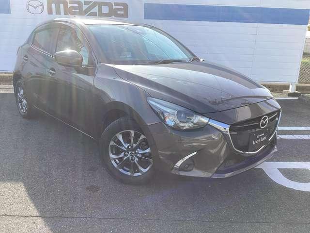 デミオ １．５　１５Ｓ　ツーリング　エアバック　ＡＢＳ　マツダコネクト　ナビ　シ－トヒ－タ－　記録簿　クリアランスソナー　ＤＶＤ　キーフリーシステム　ＬＥＤヘッドライト　ＥＴＣ　サイドエアバック　盗難防止システム　ＡＢＳ　メモリーナビ（7枚目）