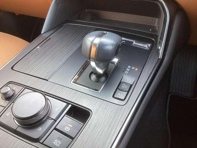 ＣＸ－６０ ３．３　ＸＤハイブリッド　プレミアム　スポーツ　ディーゼルタ　エアバック　ＡＢＳ　マツダコネクト　ナビ　ＥＴＣ付き　全周囲　オートクルーズコントロール　シートＨ　パワーリフトゲート　ＬＥＤヘッドライト　アルミホイール　フルオートエアコン　横滑り防止装置　４ＷＤ（13枚目）