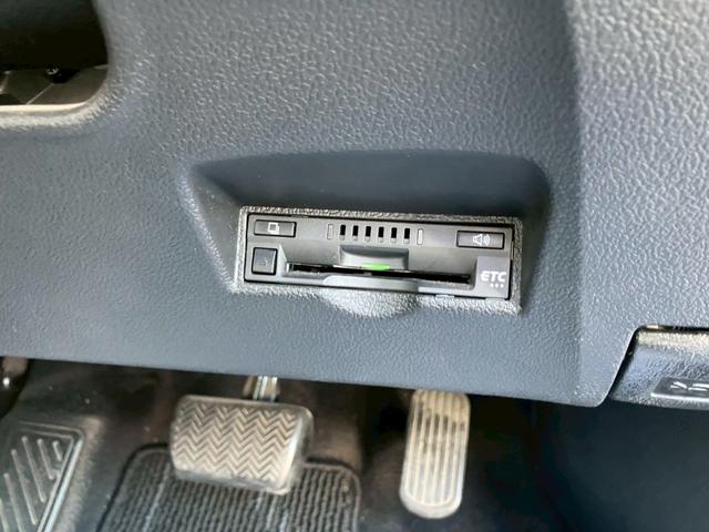 プリウス Ｓ　モデリスタエアロ　トヨタ純正ＳＤナビ　フルセグＴＶ　バックモニター　ＬＥＤヘッドライト　純正アルミ　スマートキー　プッシュスタート　ＥＴＣ　オートライト　アイドリングストップ（36枚目）