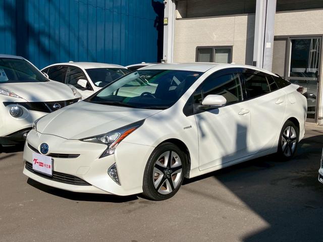 プリウス Ｓツーリングセレクション　トヨタ純正ＳＤナビ　ＴＶ　バックモニター　ＬＥＤヘッドライト　純正１７インチＡＷ　スマートキー　プッシュスタート　クルーズコントロール　アイドリングストップ（2枚目）