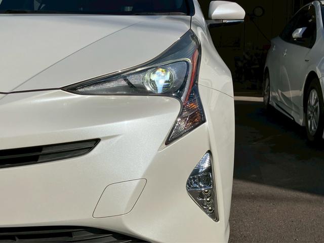 プリウス Ｓツーリングセレクション　トヨタ純正ＳＤナビ　ＴＶ　バックモニター　ＬＥＤヘッドライト　純正１７インチＡＷ　スマートキー　プッシュスタート　クルーズコントロール　アイドリングストップ（9枚目）