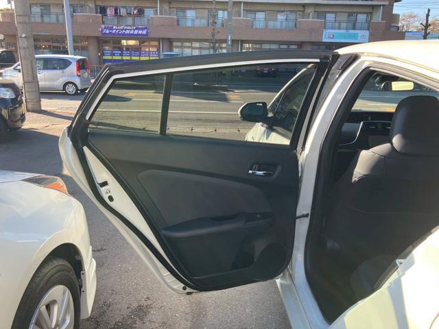 プリウス Ｓツーリングセレクション　トヨタ純正ＳＤナビ　ＴＶ　バックモニター　ＬＥＤヘッドライト　純正１７インチＡＷ　スマートキー　プッシュスタート　クルーズコントロール　アイドリングストップ（47枚目）
