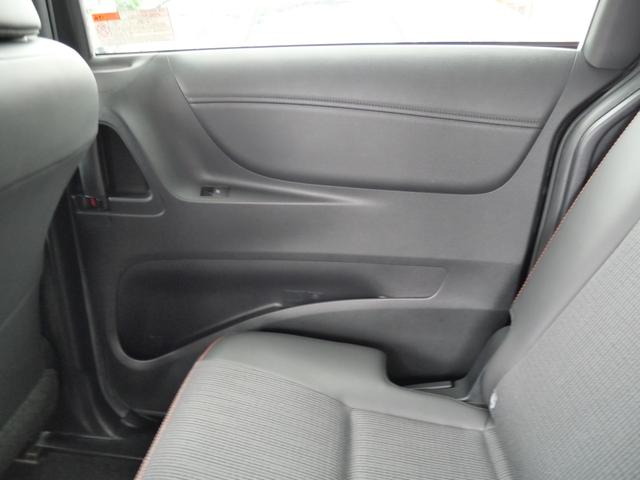 シエンタ Ｇ　クエロ　両側電動スライドドア　ナビ　フルセグ　バックモニター　スマートキー　プッシュスタート　ＥＴＣ　ドライブレコーダー　パワーステアリング（15枚目）