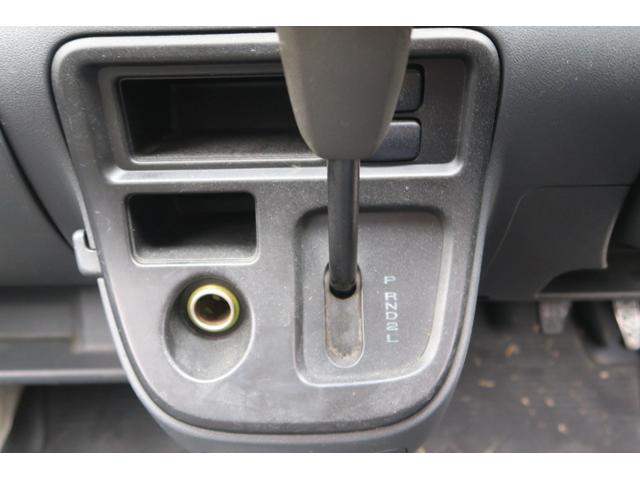 ハイゼットカーゴ スペシャル　エアコン　パワーステアリング　運転席・助手席エアバック　ラジオ　両側スライドドア　オートマ車（17枚目）
