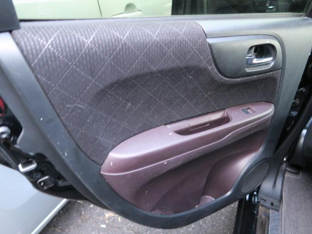 Ｎ－ＯＮＥ プレミアム・Ｌパッケージ　ＥＴＣ　スマートキー＆プッシュスタート　ナビ　フルセグ　バックモニター　純正１４インチアルミ　プライバシーガラス　セキュリティ　トラクションコントロール（15枚目）