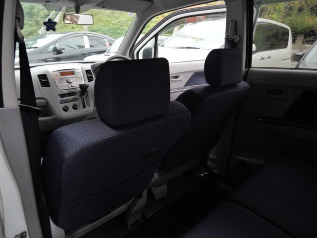 ワゴンR FX CD キーレスエントリー プライバシーガラス セキュリティ エアコン パワーウィンドウ パワーステアリング Wエアバッグ(17枚目)