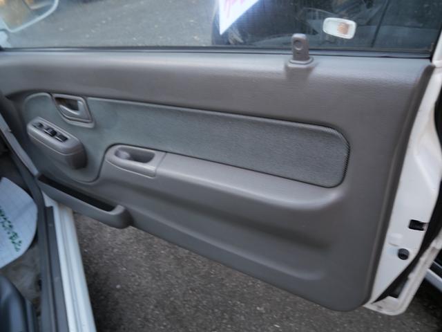 ヴィヴィオ ｅｍ－ｓ　エアコン　パワーステアリング　パワーウィンドウ　カセット　ＣＤ　純正１２インチアルミホイール（7枚目）