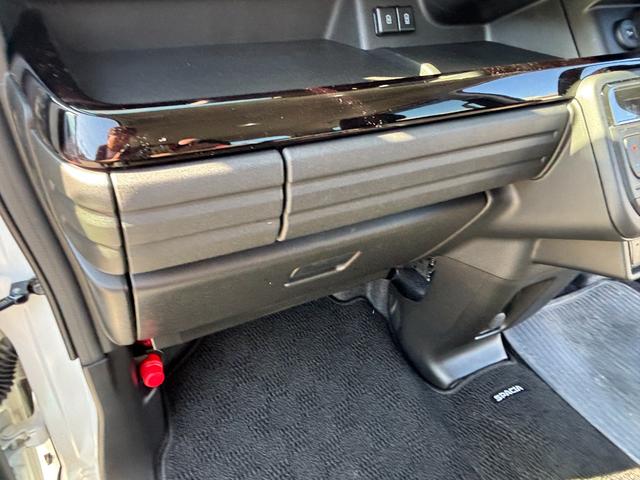 スペーシアカスタム ハイブリッドXS ナビ フルセグ 全方位モニター ブレーキサポート 両側電動スライドドア ステアリングヒーター シートヒーター パワーステアリング(20枚目)