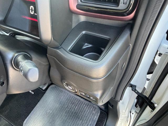 スペーシアカスタム ハイブリッドXS ナビ フルセグ 全方位モニター ブレーキサポート 両側電動スライドドア ステアリングヒーター シートヒーター パワーステアリング(27枚目)