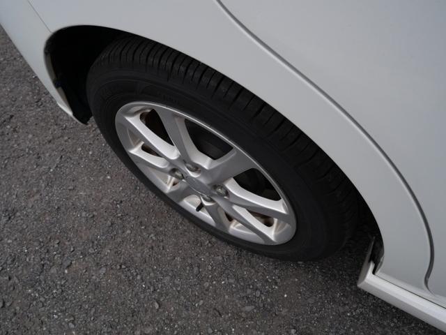 ムーヴ カスタム　Ｘ　ＳＡ　ＣＤ　スマートキー　プッシュスタート　トラクションコントロール　ＥＴＣ　オートエアコン　電動格納ミラー　パワーステアリング（11枚目）