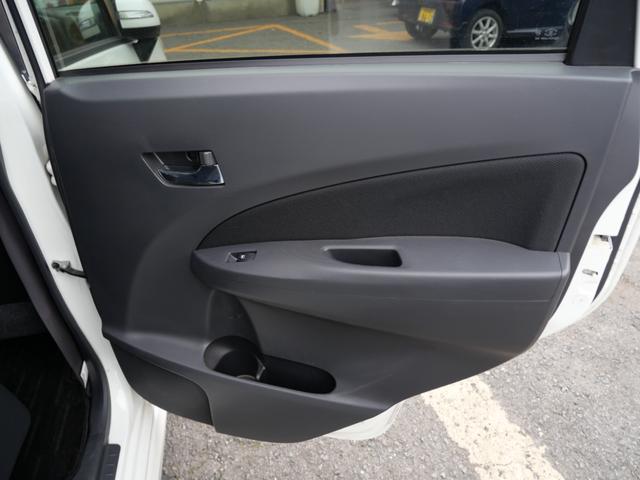 ムーヴ カスタム　Ｘ　ＳＡ　ＣＤ　スマートキー　プッシュスタート　トラクションコントロール　ＥＴＣ　オートエアコン　電動格納ミラー　パワーステアリング（13枚目）