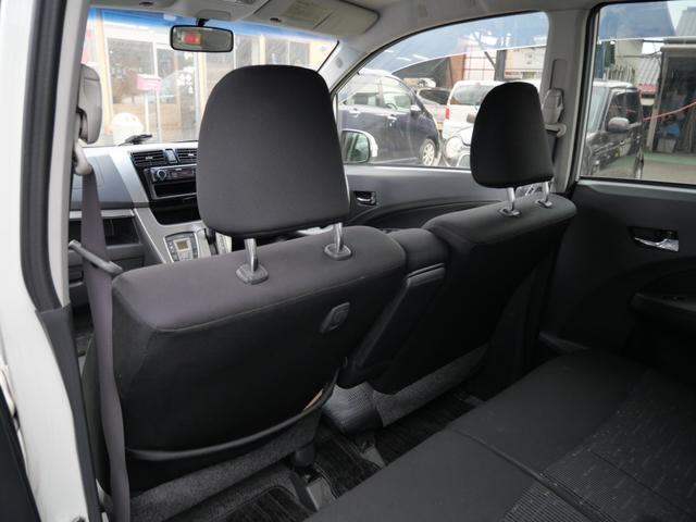 ムーヴ カスタム　Ｘ　ＳＡ　ＣＤ　スマートキー　プッシュスタート　トラクションコントロール　ＥＴＣ　オートエアコン　電動格納ミラー　パワーステアリング（17枚目）