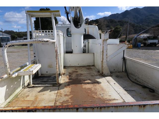 デュトロ 　高所作業車　アイチ製ＳＫ１０Ｂ作業台　取扱説明書付　エアコン　パワーステアリング　パワーウィンドウ　エアバッグ（13枚目）