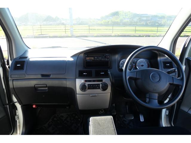 ムーヴ カスタム　Ｘ　ＣＤ　キーレス　オートエアコン　電動格納ドアミラー　純正１４インチアルミ　ベンチシート　記録簿（16枚目）