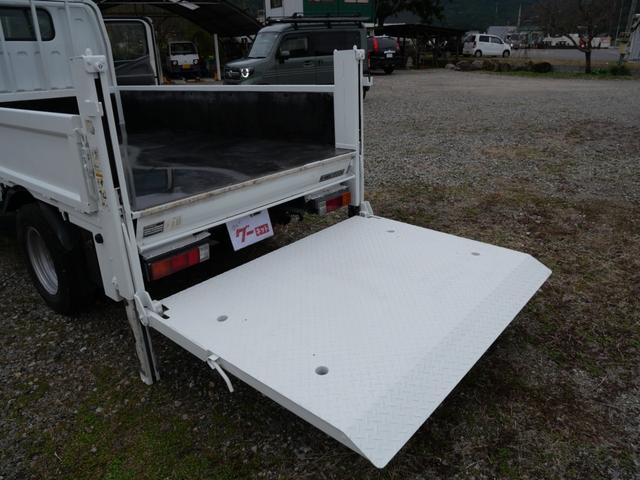 キャンター 　平ボディ１．５トン　パワーゲート　エアコン　パワーステアリング　パワーウィンドウ　エアバッグ　ドライブレコーダー　バックモニター　記録簿（27枚目）